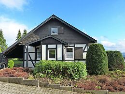Detached Holiday Home in Sauerland near Winterberg with Terrace & Gard