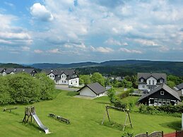 Detached Holiday Home in Sauerland near Winterberg with Terrace & Gard