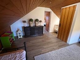 Detached Holiday Home in Sauerland near Winterberg with Terrace & Gard