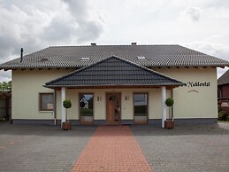 Apartment in Mtsrz With Garden