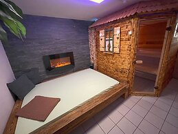 Holiday Home With hot tub