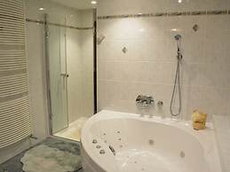 Stylish Holiday Home in Han-sur-lesse With Terrace