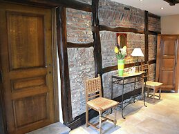 Stylish Holiday Home in Han-sur-lesse With Terrace