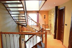 Stylish Holiday Home in Han-sur-lesse With Terrace