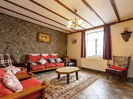 Holiday Home in Bastogne With Garden