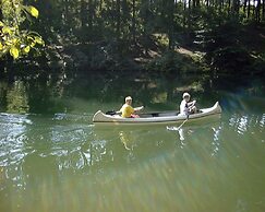 Chic Mansion in Robertville