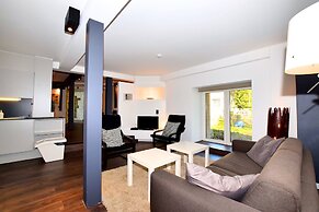 Chic Mansion in Robertville