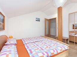 Meadow View Cottage in Winterstein Thuringia near Ski Area