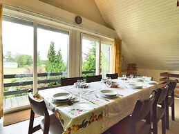 Inviting Chalet in the Woods in Ovifat