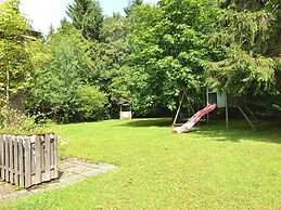 Inviting Chalet in the Woods in Ovifat