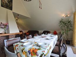 Inviting Chalet in the Woods in Ovifat