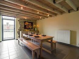 Renovated Farmhouse With Terrace and Garden