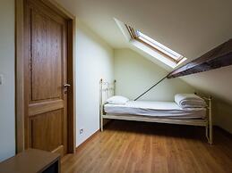 Renovated Farmhouse With Terrace and Garden