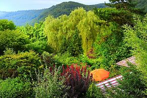 Vintage Chalet in Sougné-Remouchamps near Forest