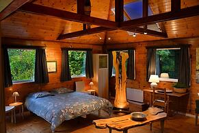 Vintage Chalet in Sougné-Remouchamps near Forest