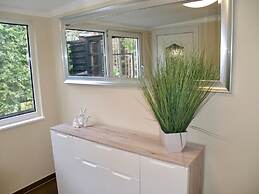 Apartment With Private Terrace