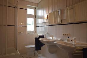Neuendorf Elegant Nature Stay