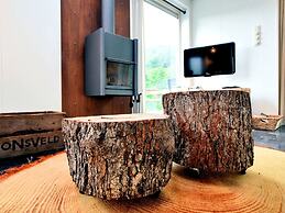 Cosy Holiday Home With Garden