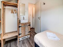 Cosy Holiday Home With Garden