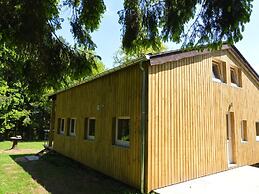 Welcoming Cottage in Hatrival With Terrace