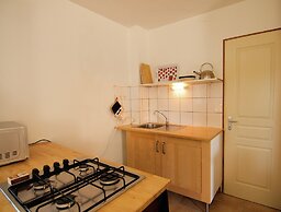 Cozy Cottage Retreat in Vezac