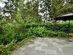 Nice Chalet in Wooded Location