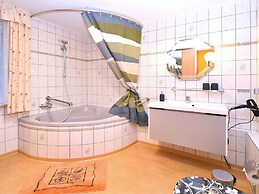 Cosy Apartment With in Pirna With Private Terrace