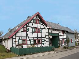 Cozy Apartment near Monschau & Eifel National Park