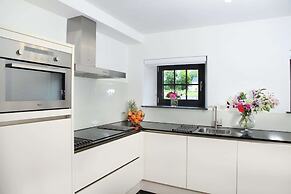 Holiday Home in Epen With Garden & BBQ