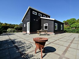 Detached Holiday House With Wifi and a Large Garden; Hike and Bike the