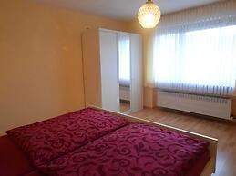 Mountain-view Apartment in Mullenborn Garden