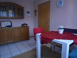 Mountain-view Apartment in Mullenborn Garden