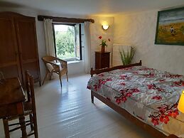 Beautiful and Authentic Cottage