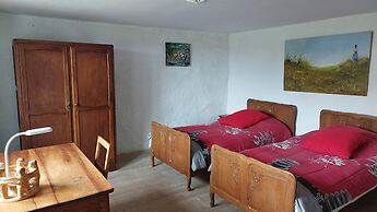 Beautiful and Authentic Cottage