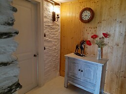 Beautiful and Authentic Cottage