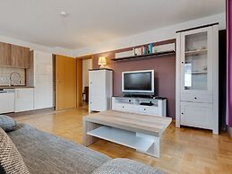 Apartment on the Edge of the Forest
