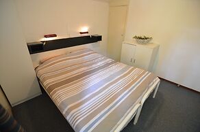 Detached Bungalow With Lovely Covered Terrace