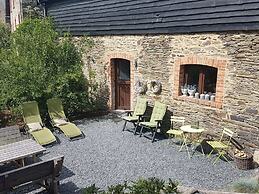 Tastefully Furnished Holiday Residence Located in the Heart of the Ard