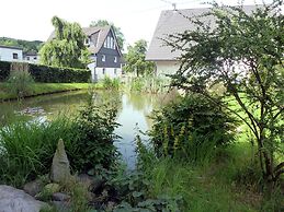 Apartment With Private Garden in Brachthausen