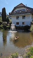 Apartment With Private Garden in Brachthausen