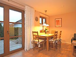 Apartment With Private Garden in Brachthausen