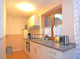 Apartment With Private Garden in Brachthausen
