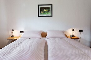 Alpenapartment mit Garten