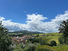 Holiday Home in the Knullgebirge With Balcony