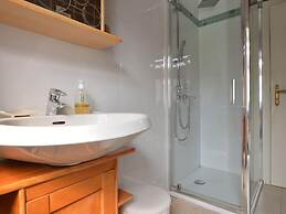 Lovely Cottage in Waimes near Lake