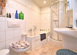 Holiday Flat in Ernstroda Near a ski Resort