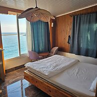 Mose Restoran Motel Beach