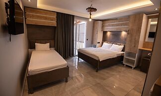 Mose Restoran Motel Beach