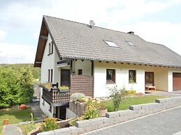 Holiday Home in Uxheim Niederehe With Garden