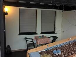 Holiday Home in Uxheim Niederehe With Garden
